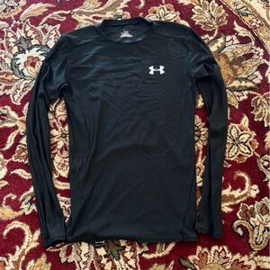 Under Armour HeatGear Black Long Sleeve T-Shirt Medium Boys Lightweight Pullover